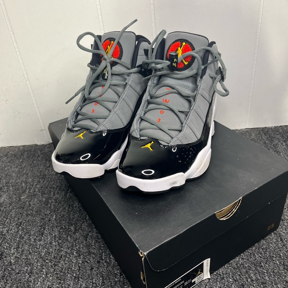 Jordan Six Rings Black and Gray